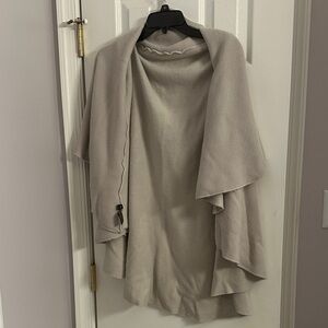 Elegant Cream Women's Sweater